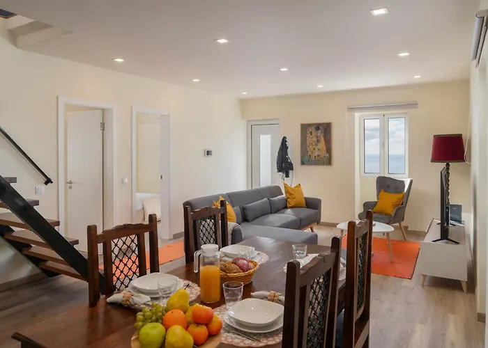 Madeira Friendly By An Island *