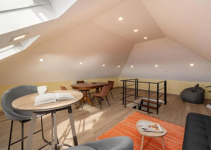 Madeira Friendly By An Island