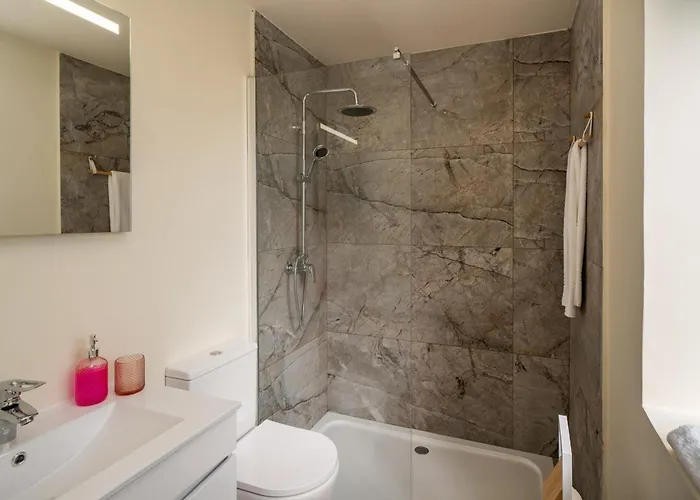 Madeira Friendly By An Island