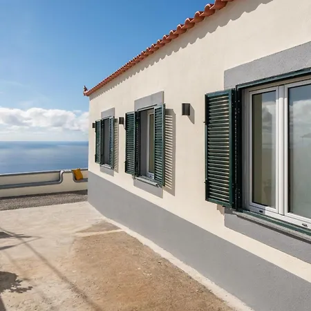 Madeira Friendly By An Island * Funchal (Madeira)