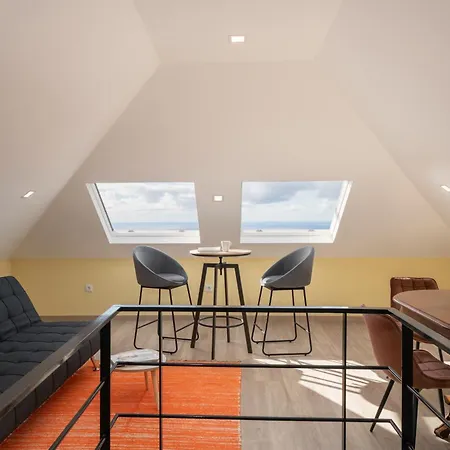 Madeira Friendly By An Island * Funchal (Madeira)